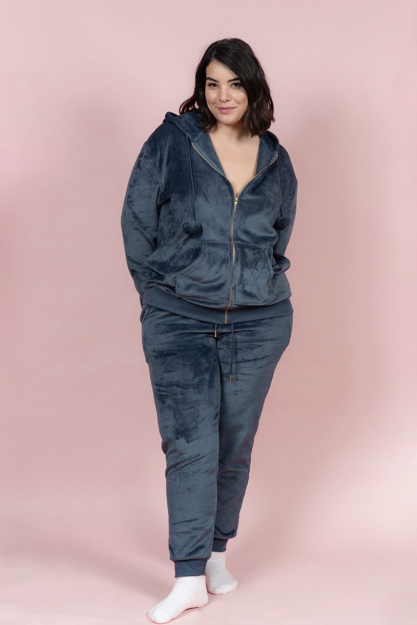 סט פיג’מה פליז קלאסי עם רוכסן