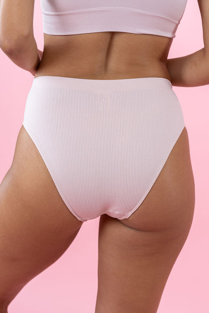 תחתון ביקיני ריב