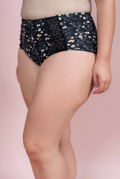 תחתון מקסי בשילוב תחרה למידות גדולות