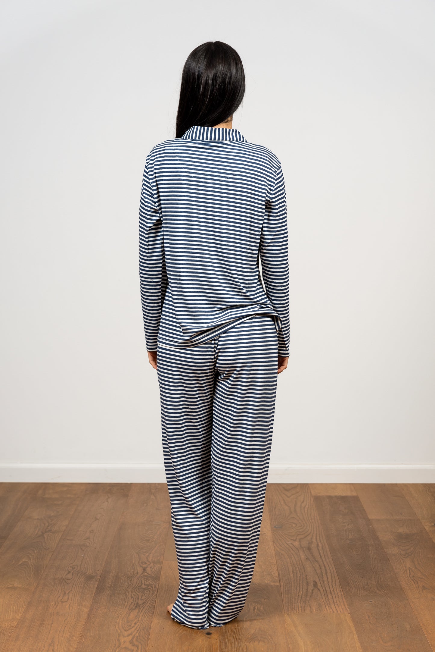 סט פיג'מת מודל פסים
