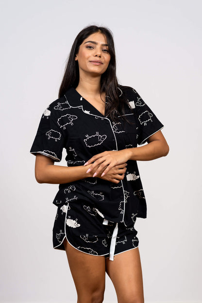 סט פיג'מה מכופתרת כותנה