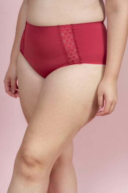 תחתון מקסי בשילוב תחרה למידות גדולות