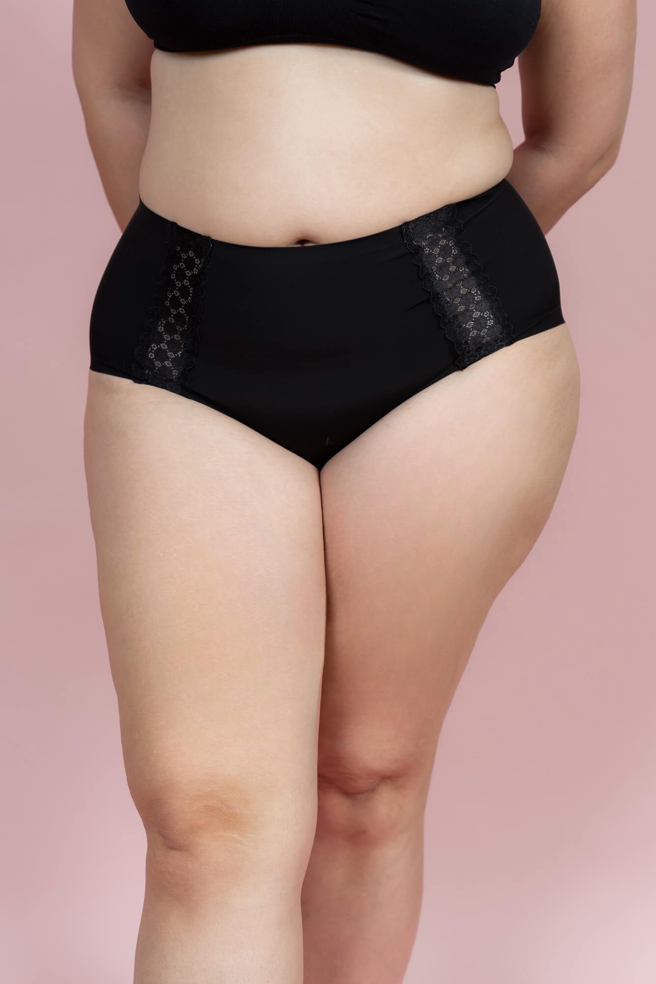 תחתון מקסי בשילוב תחרה למידות גדולות