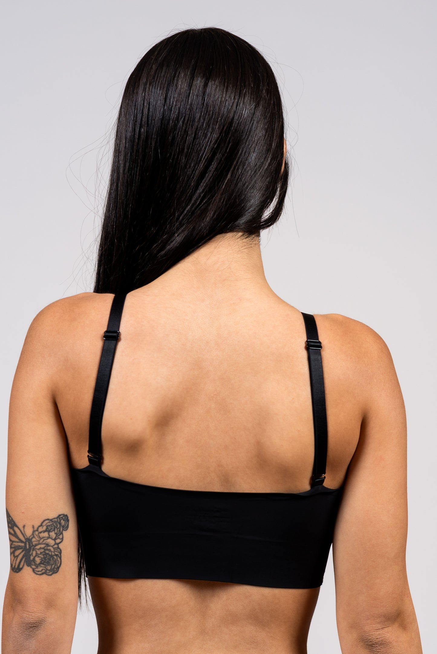 גוזיית לייזר קאט בשילוב תחרה