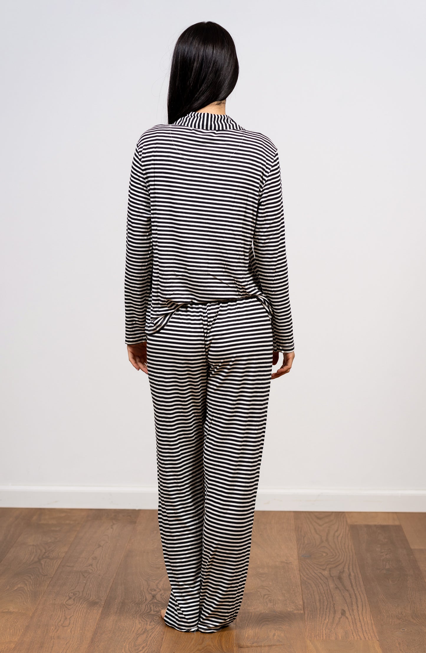 סט פיג'מת מודל פסים