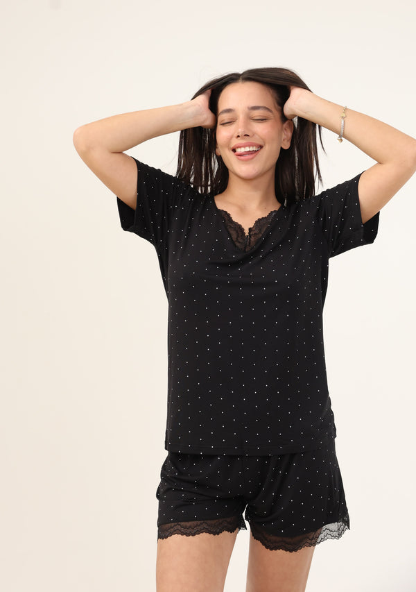 סט פיג'מה מבד מודל מכנסון וחולצה נקודות