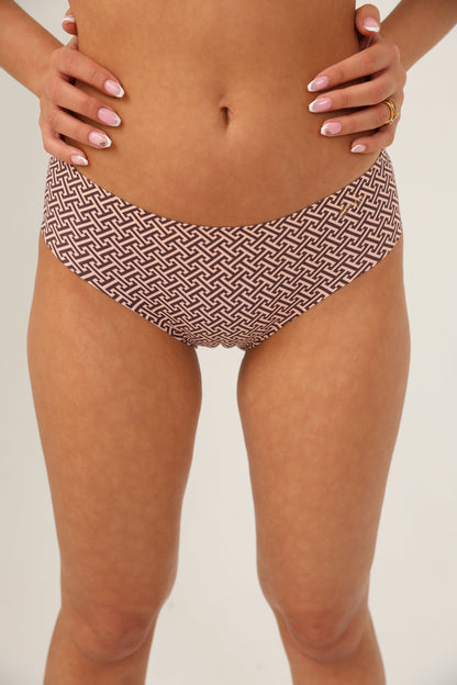 תחתון ביקיני ללא תפר