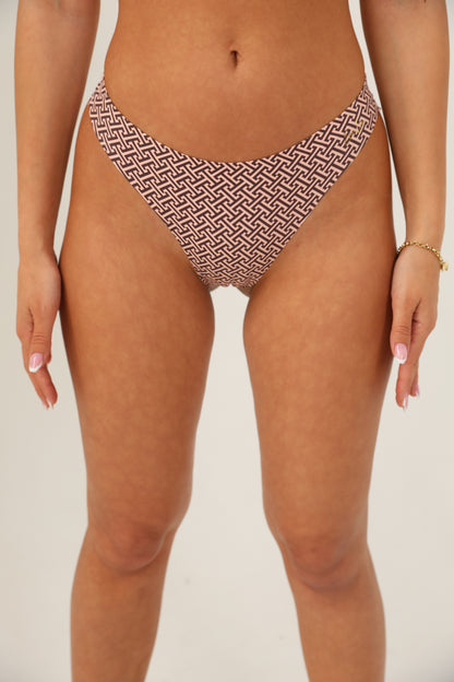 תחתון חוטיני ללא תפר הדפסים מיוחדים