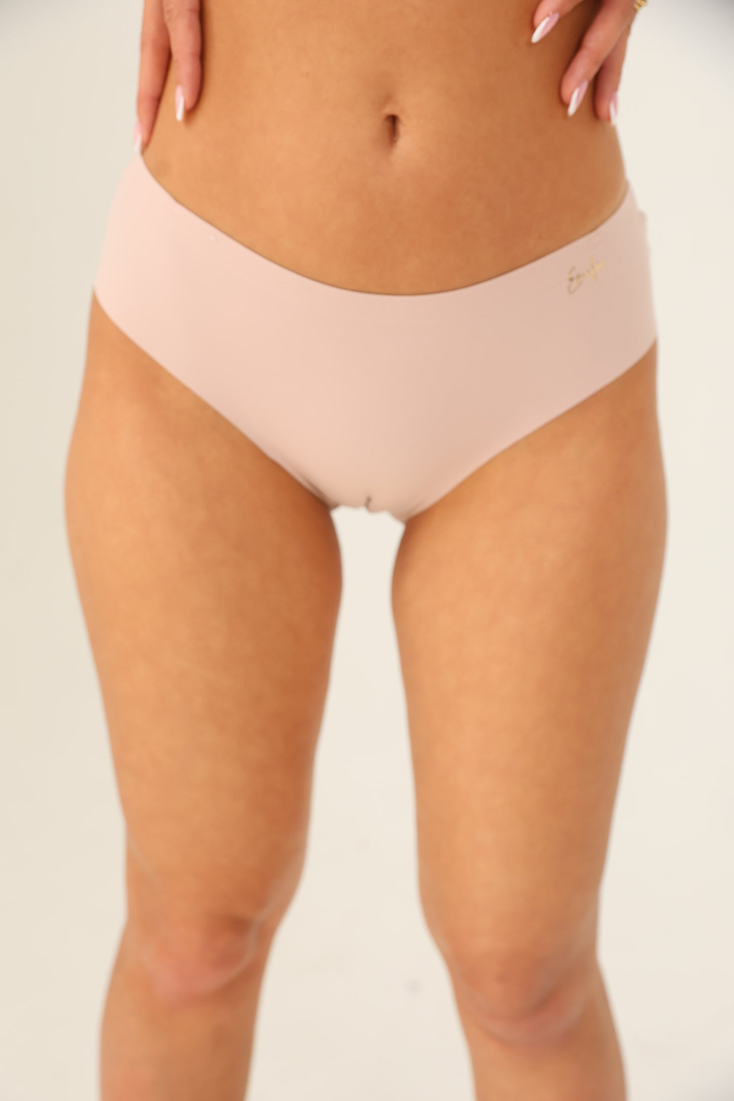 תחתון ביקיני ללא תפר