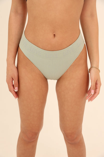 תחתון ביקיני סנטוני Love