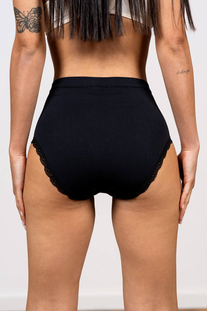 תחתון מקסי ללא תפר בגימור תחרה עדינה