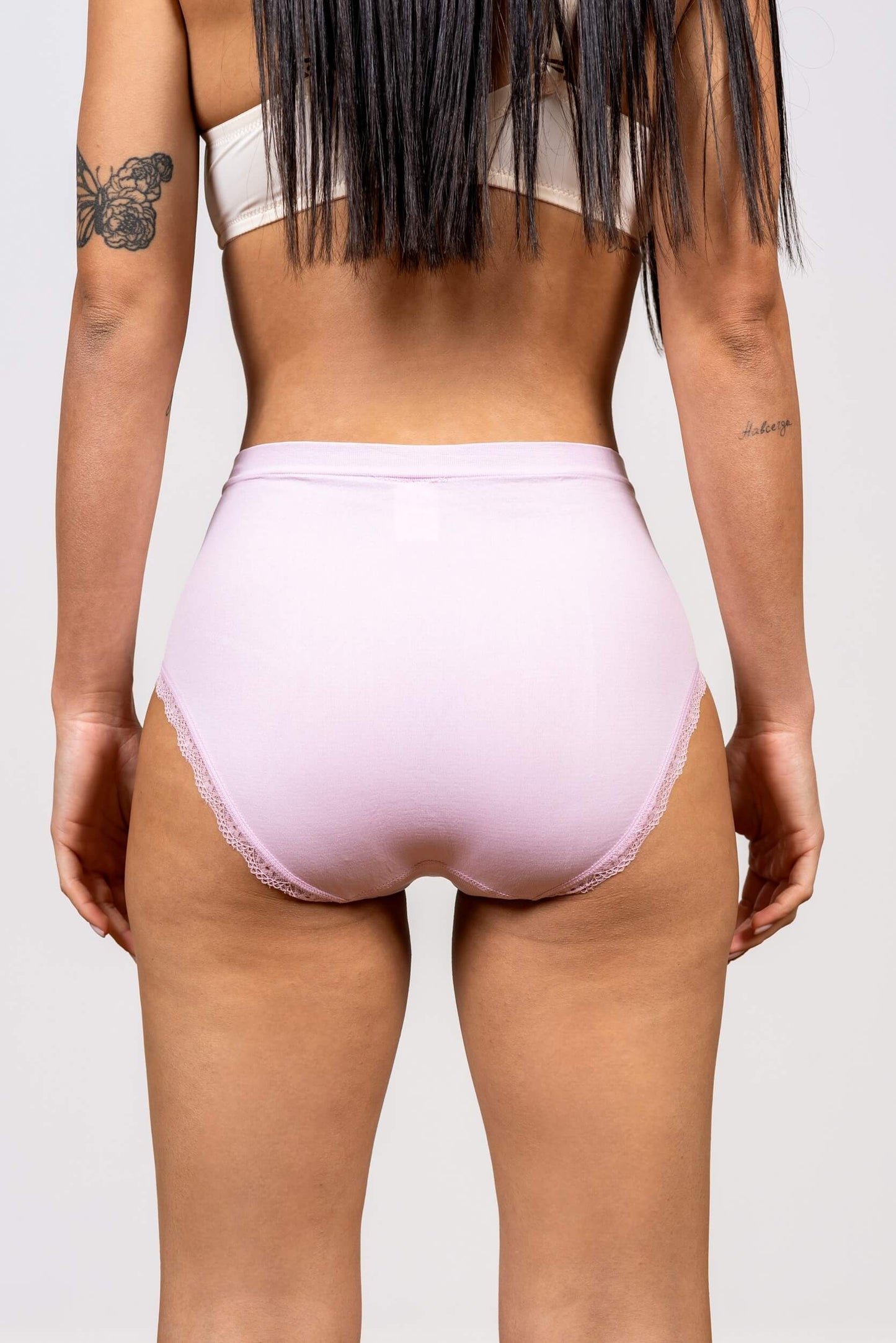 תחתון מקסי ללא תפר בגימור תחרה עדינה