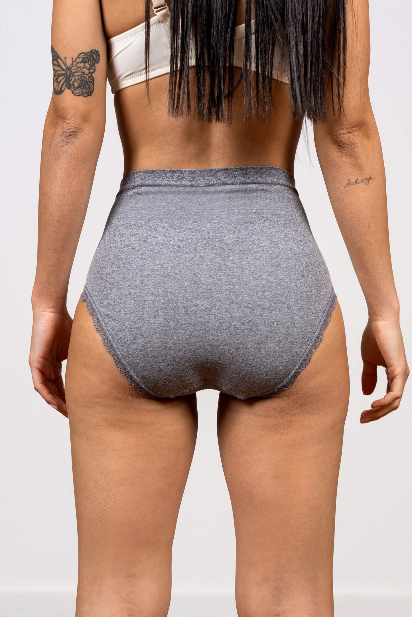 תחתון מקסי ללא תפר בגימור תחרה עדינה