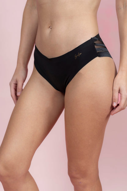 תחתון ברזילאי בשילוב תחרה