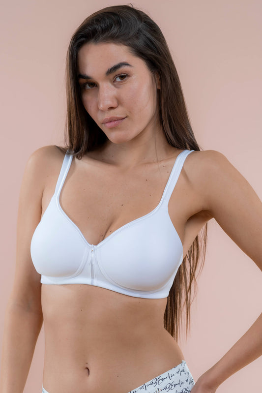 חזייה חלקה ללא ברזל