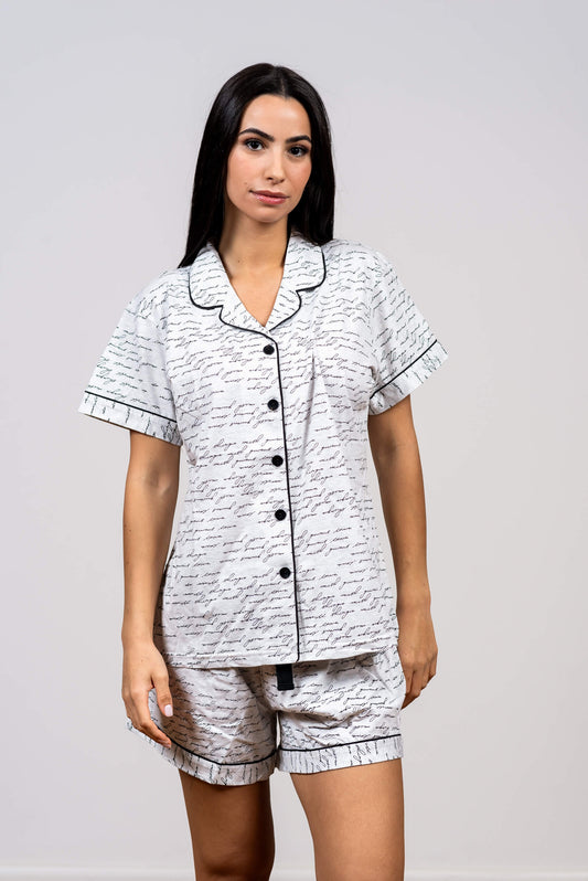 סט פיג'מה כותנה מכופתרת עם כיתוב