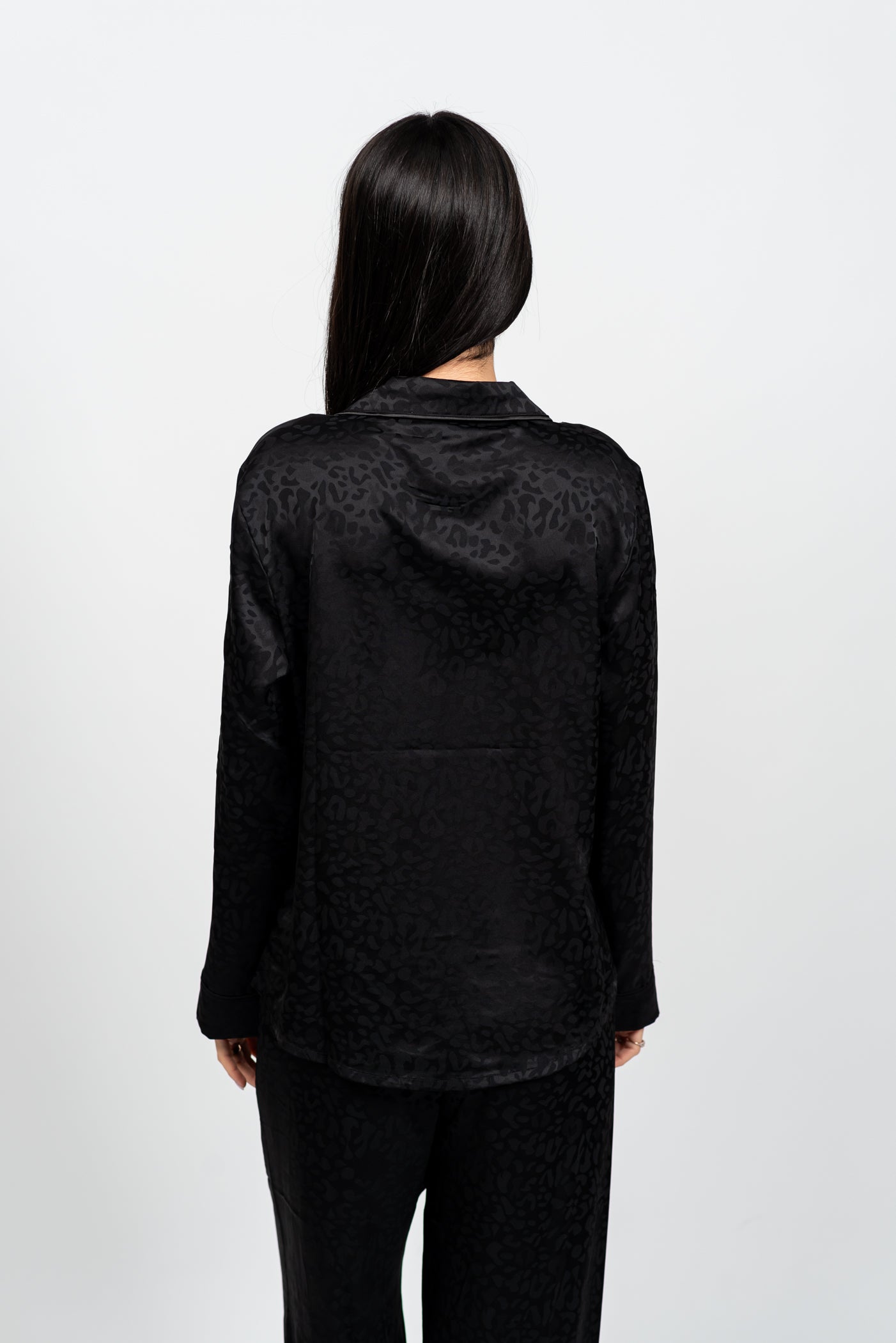 סט פיג'מת סאטן מנומר עדין