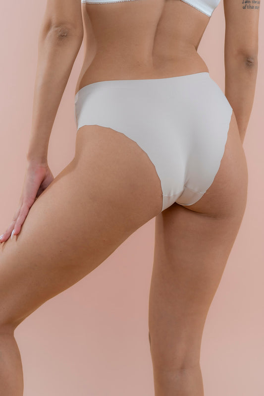 תחתון ביקיני לייזר קאט ללא תפר