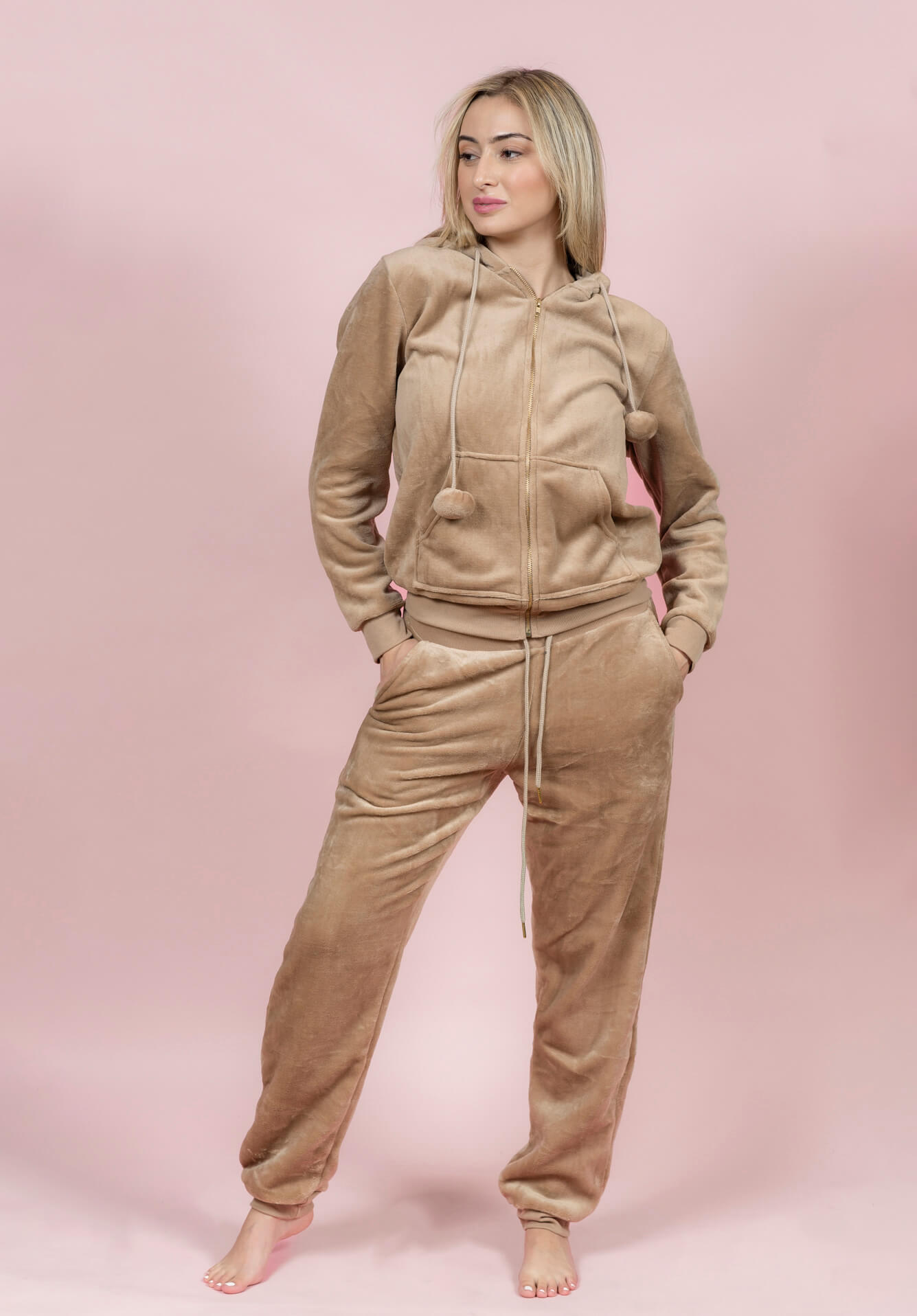 סט פיג’מה פליז קלאסי עם רוכסן