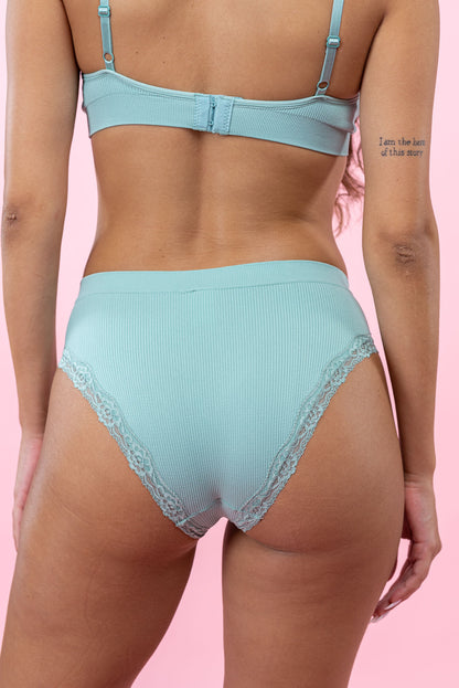 תחתון ביקיני ריפ בשילוב תחרה