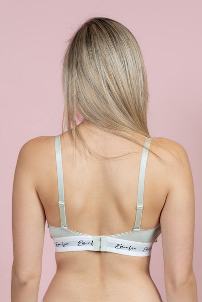 גוזיית כותנה עם סוגר מאחור