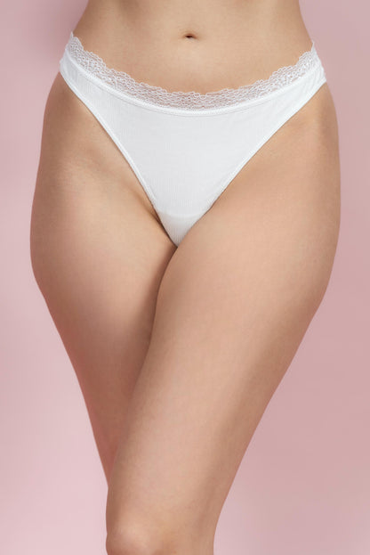 תחתון חוטיני כותנה בשילוב תחרה