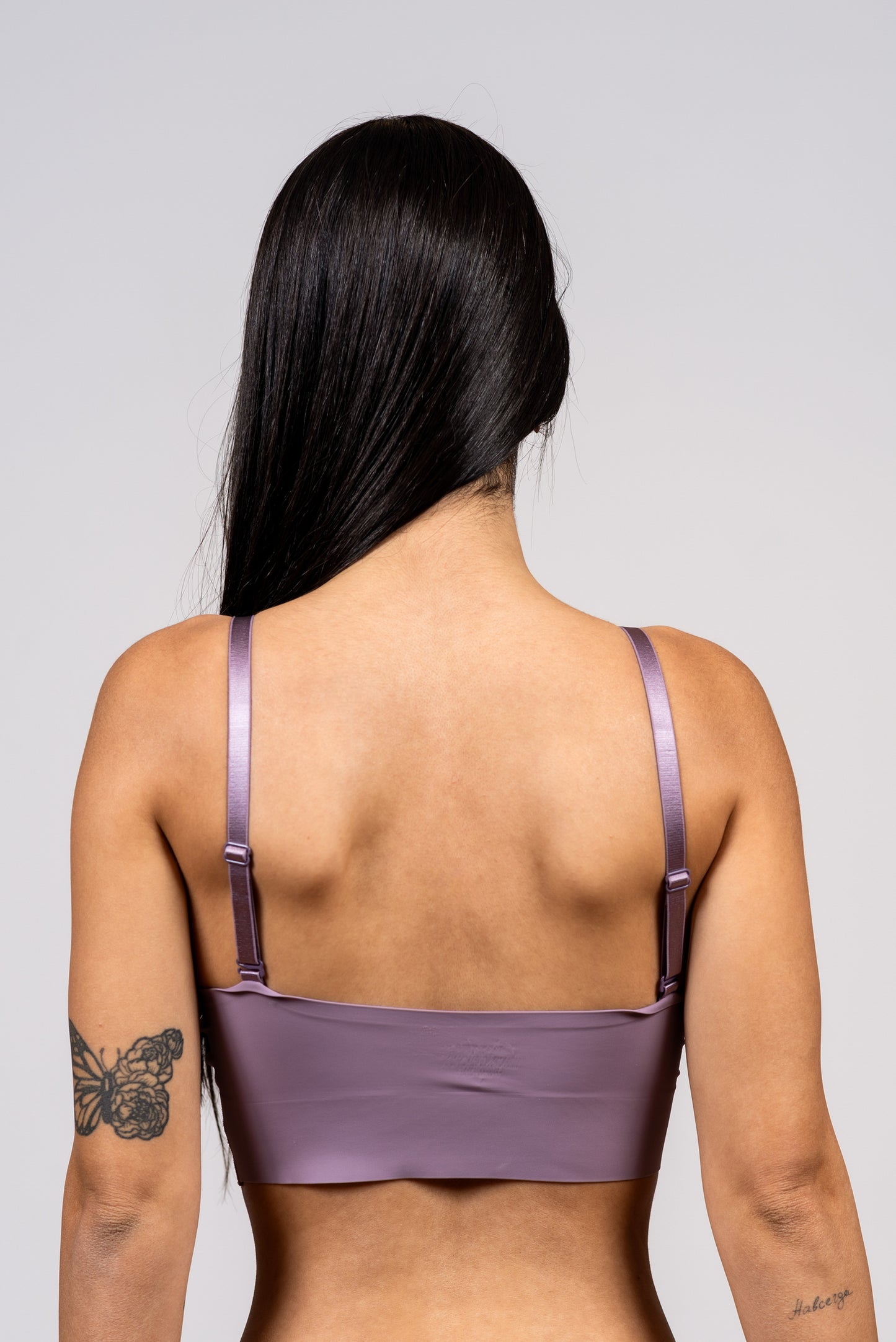 גוזיית לייזר קאט בשילוב תחרה