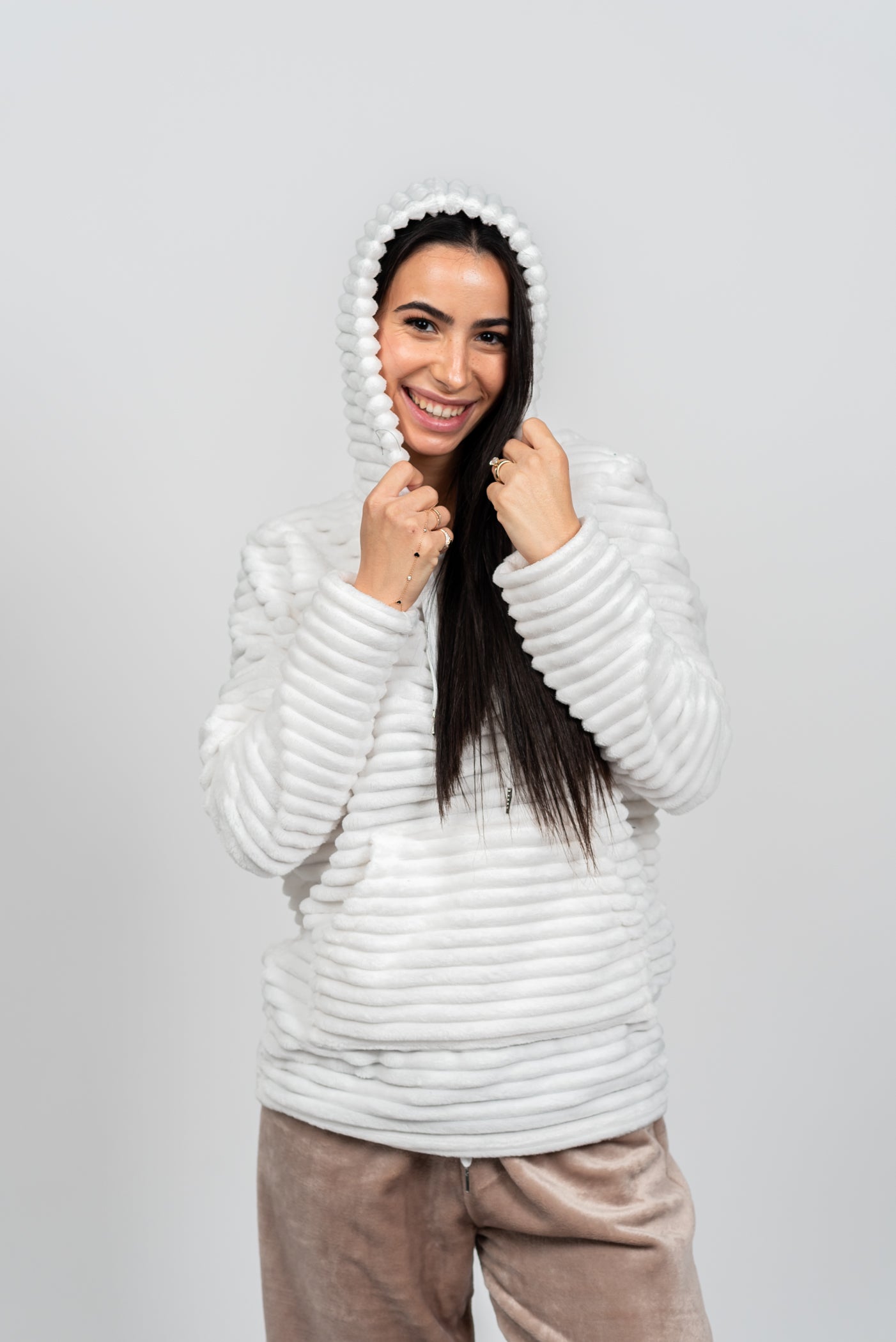 סט פליז מלא - קפוצ'ון ומכנס ג'וגר