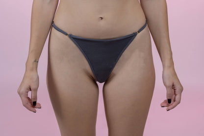 תחתון חוטיני חוט